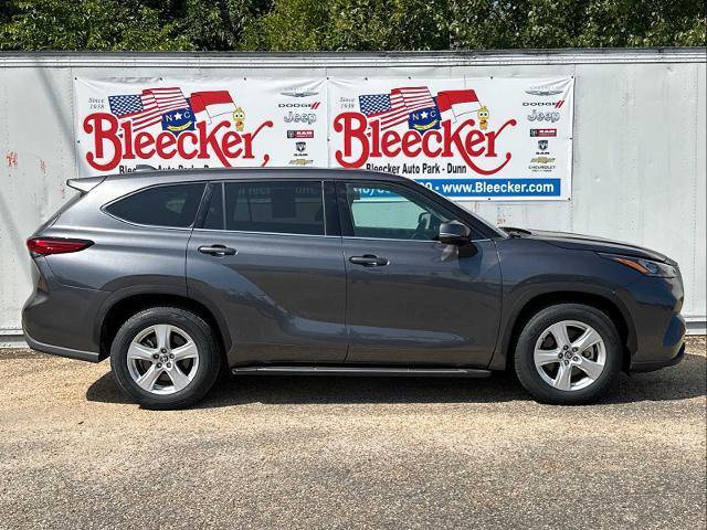 2020 Toyota Highlander Vehicle Photo in DUNN, NC 28334-8900