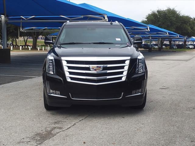 2019 Cadillac Escalade Vehicle Photo in DENTON, TX 76210-9321