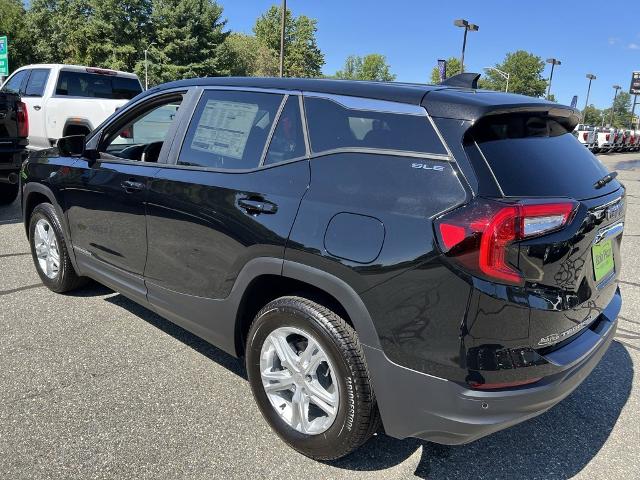 2024 GMC Terrain Vehicle Photo in CHICOPEE, MA 01020-5001