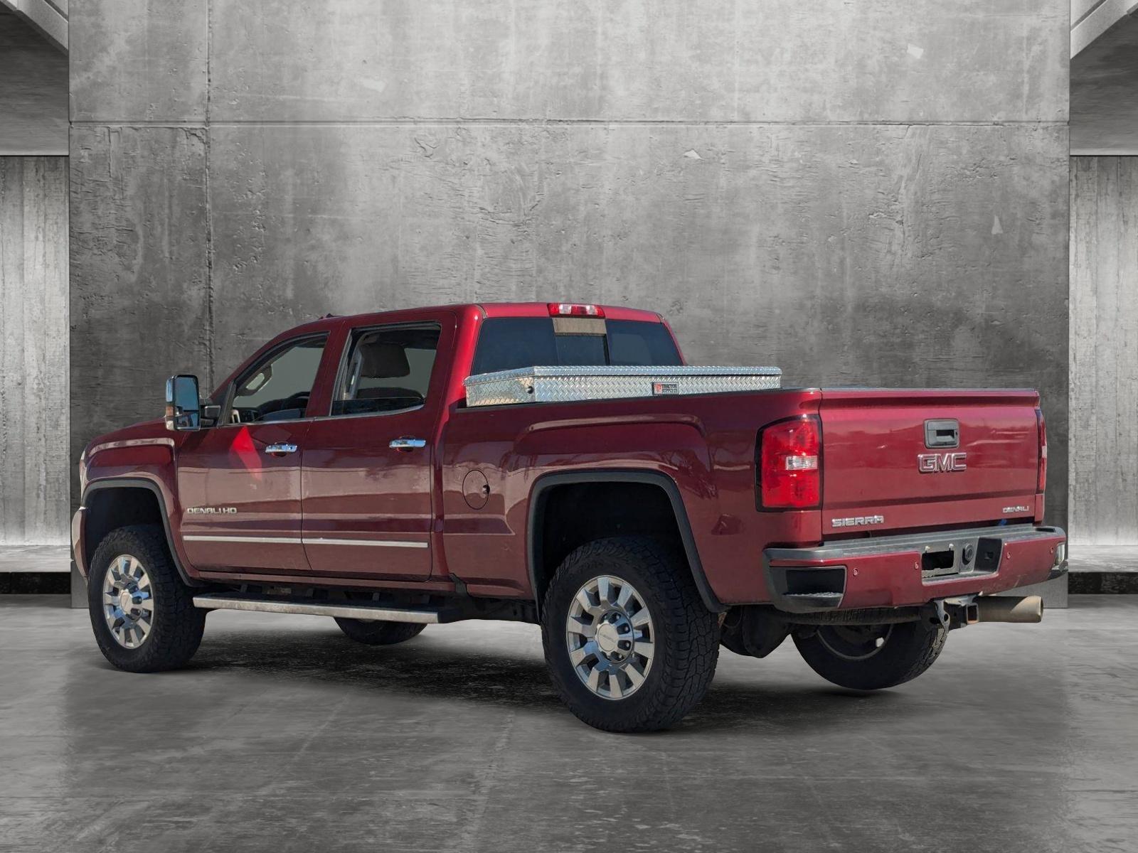 2019 GMC Sierra 2500 HD Vehicle Photo in St. Petersburg, FL 33713