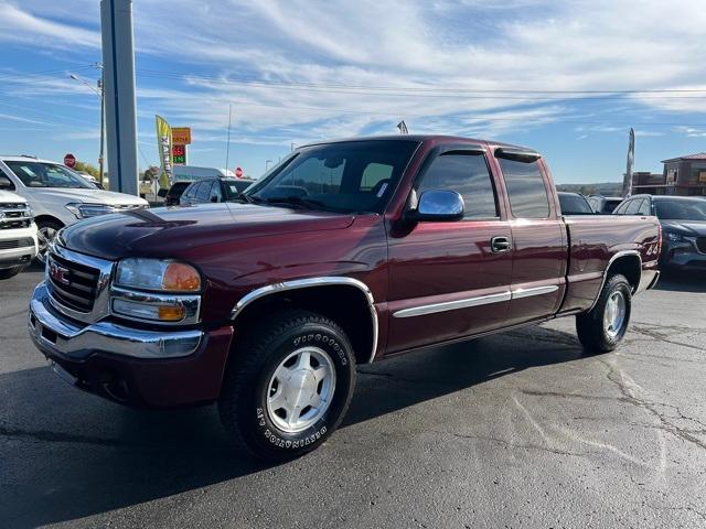 2003 GMC Sierra 1500 Vehicle Photo in Danville, KY 40422-2805