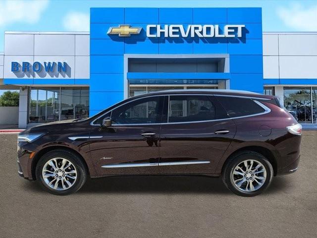 Used 2022 Buick Enclave Avenir with VIN 5GAERDKW1NJ173968 for sale in Del Rio, TX