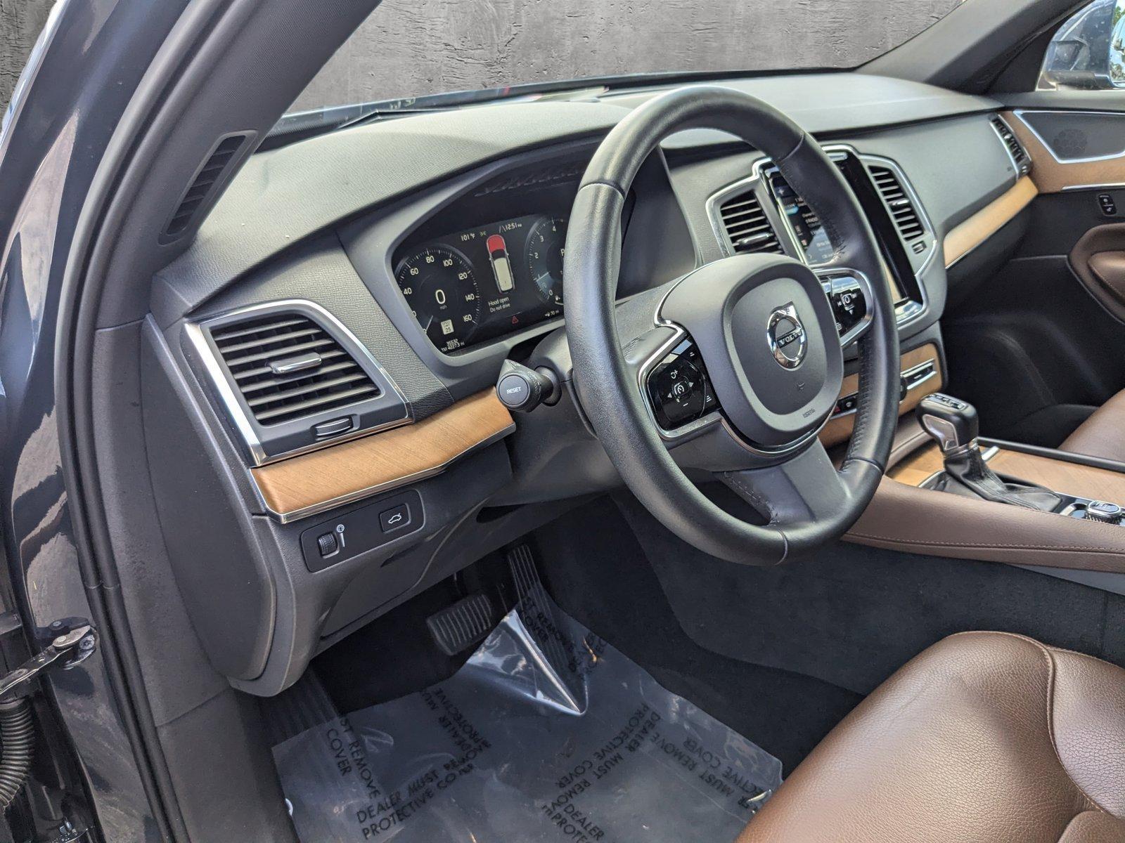 2021 Volvo XC90 Vehicle Photo in MIAMI, FL 33134-2699