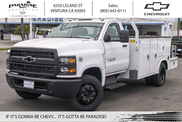 2023 Chevrolet Silverado Chassis Cab Vehicle Photo in VENTURA, CA 93003-8585