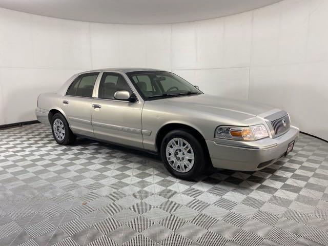 2007 Mercury Grand Marquis Vehicle Photo in MEDINA, OH 44256-9001