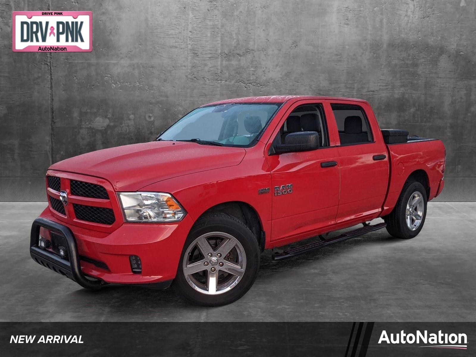 2017 Ram 1500 Vehicle Photo in PEMBROKE PINES, FL 33024-6534