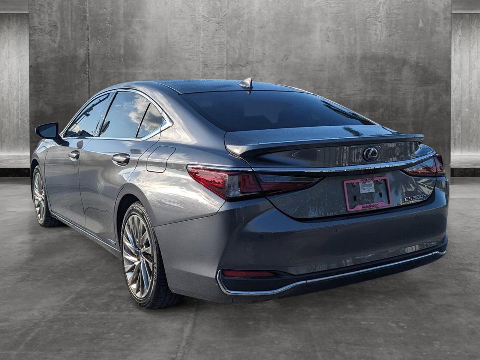 2019 Lexus ES Vehicle Photo in MIAMI, FL 33172-3015