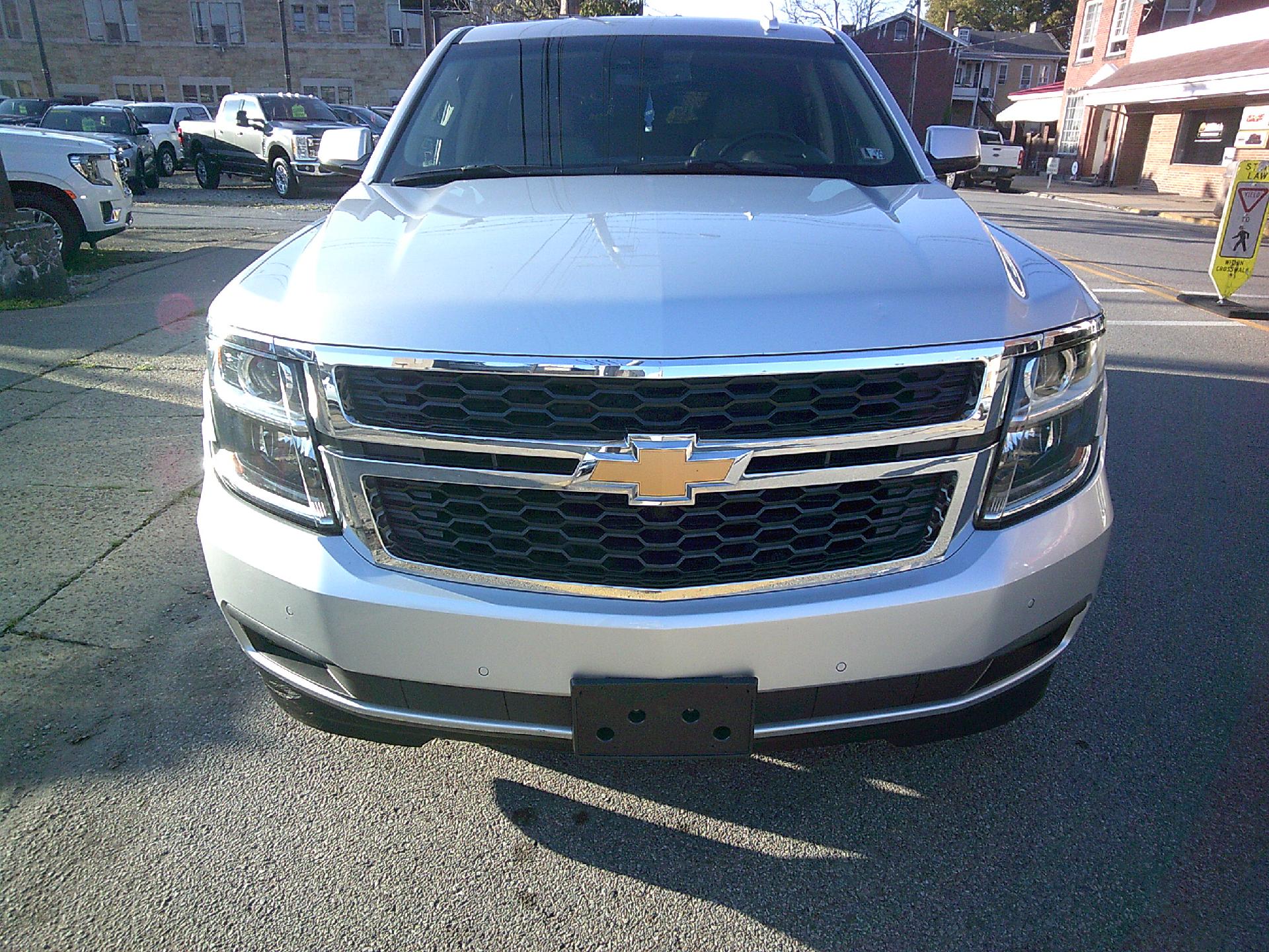 2019 Chevrolet Tahoe Vehicle Photo in KITTANNING, PA 16201-1536