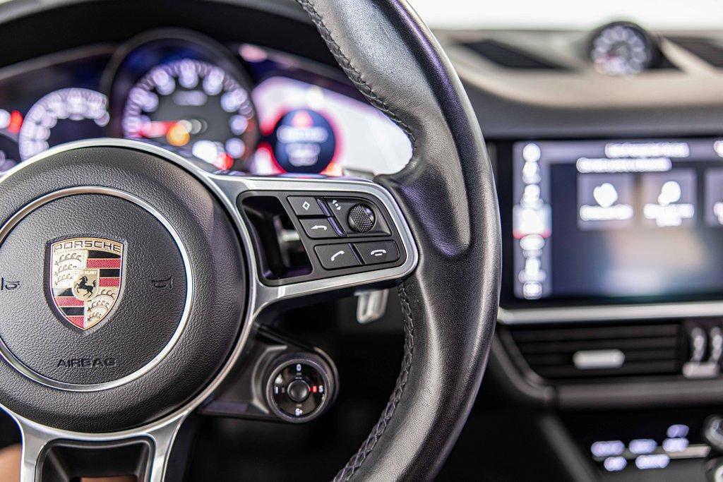 2021 Porsche Cayenne Vehicle Photo in Saint Charles, IL 60174