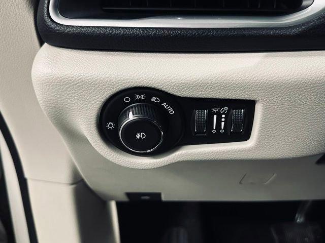 2017 Chrysler Pacifica Vehicle Photo in MEDINA, OH 44256-9631