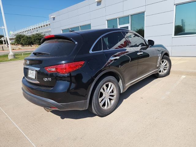 2017 INFINITI QX70 Vehicle Photo in Weatherford, TX 76087