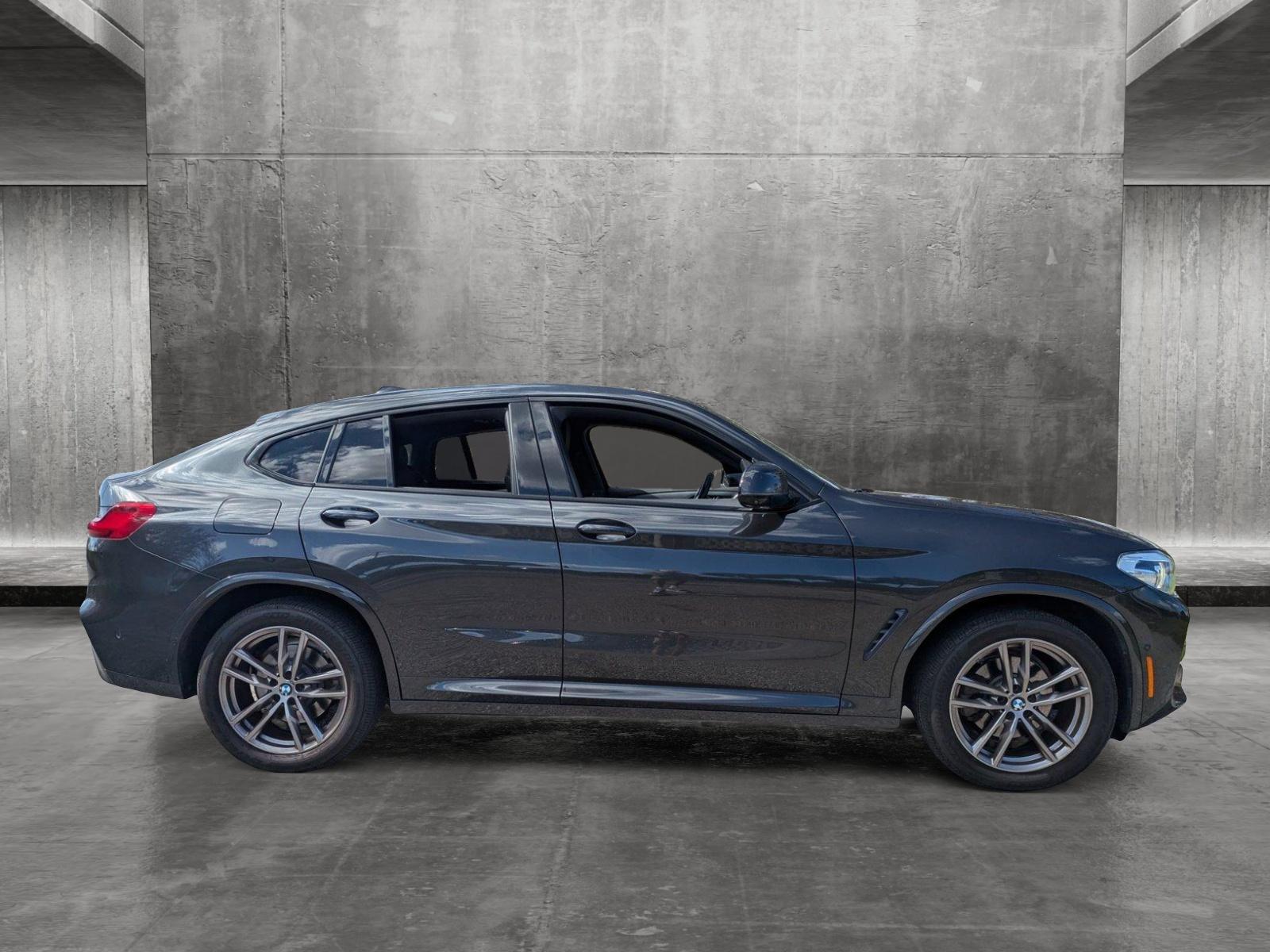 2021 BMW X4 xDrive30i Vehicle Photo in Sarasota, FL 34231