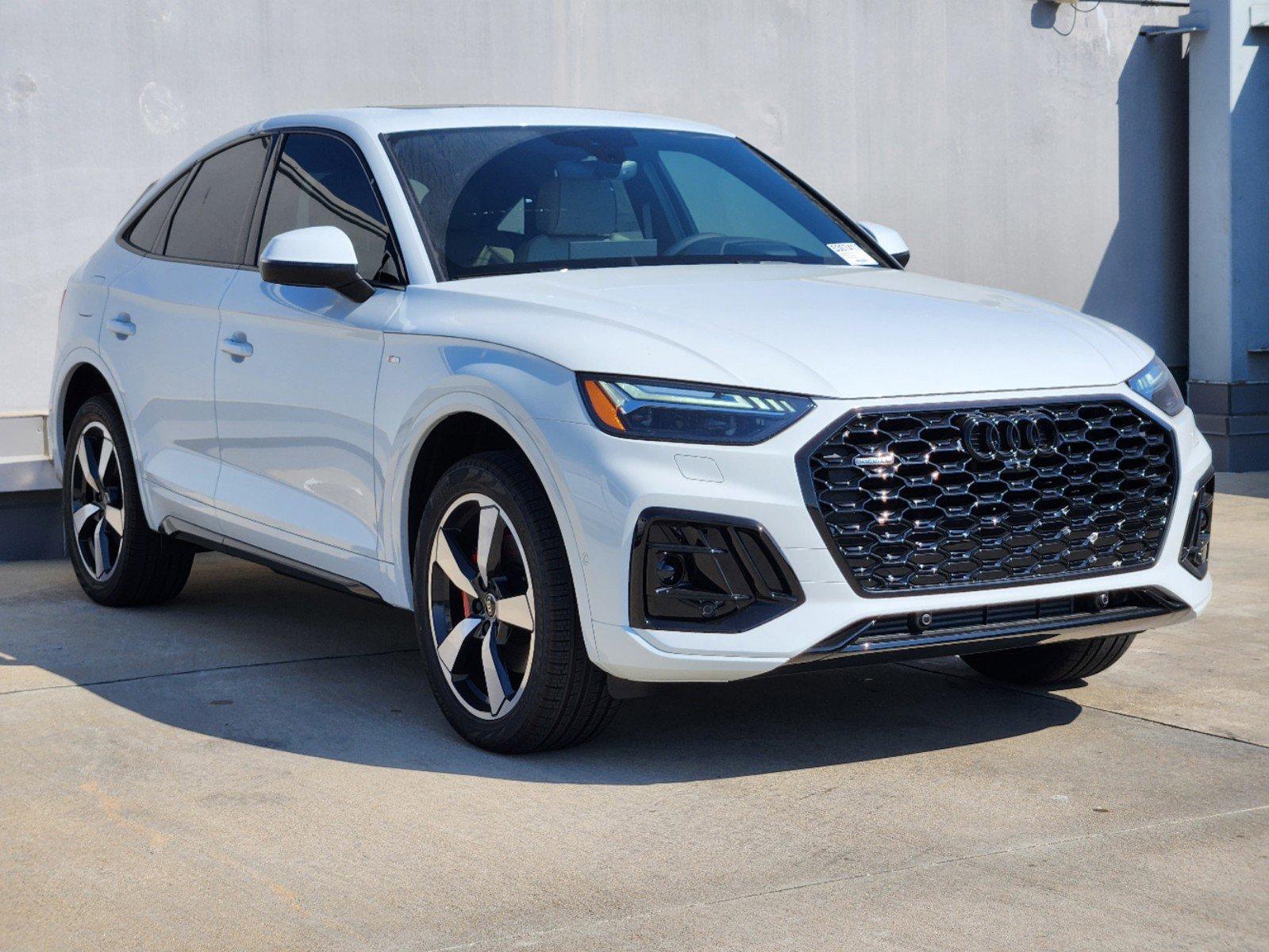 2024 Audi Q5 Sportback Vehicle Photo in SUGAR LAND, TX 77478