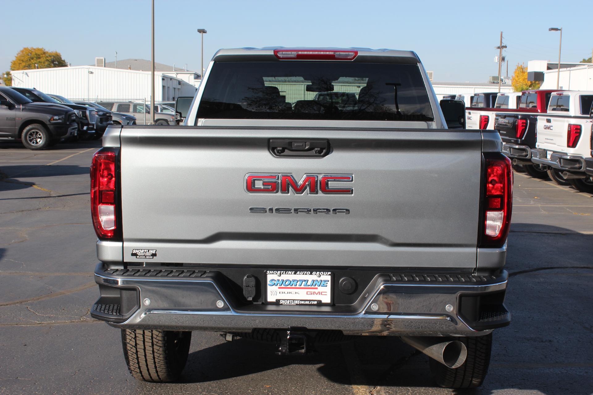 2025 GMC Sierra 3500 HD Vehicle Photo in AURORA, CO 80012-4011