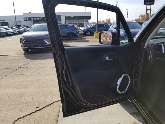 2018 Jeep Renegade Vehicle Photo in ELYRIA, OH 44035-6349