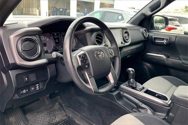 2021 Toyota Tacoma 4WD Vehicle Photo in INDEPENDENCE, MO 64055-1377