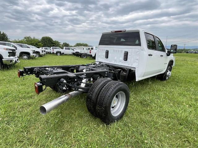 2024 Chevrolet Silverado 3500 HD Vehicle Photo in ALCOA, TN 37701-3235