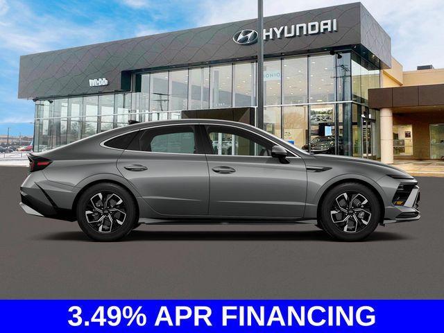 2024 Hyundai SONATA Vehicle Photo in Highland, IN 46322-2506