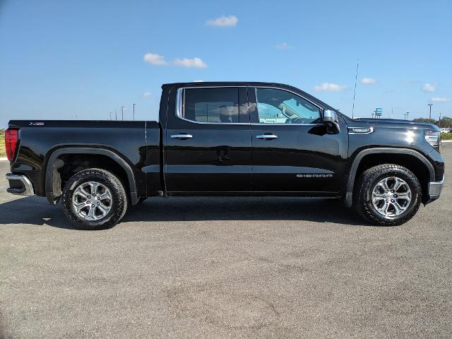 Certified 2024 GMC Sierra 1500 SLT with VIN 3GTUUDED6RG310607 for sale in Pleasanton, TX