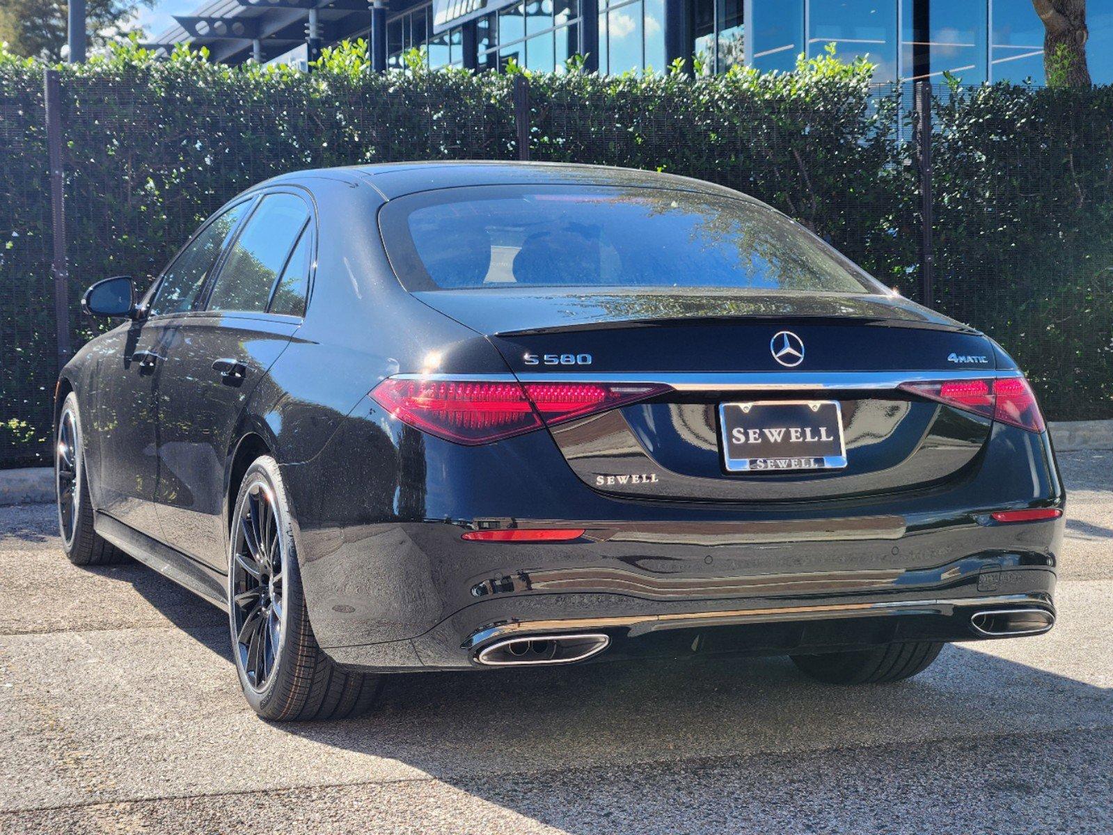 2025 Mercedes-Benz S-Class Vehicle Photo in HOUSTON, TX 77079