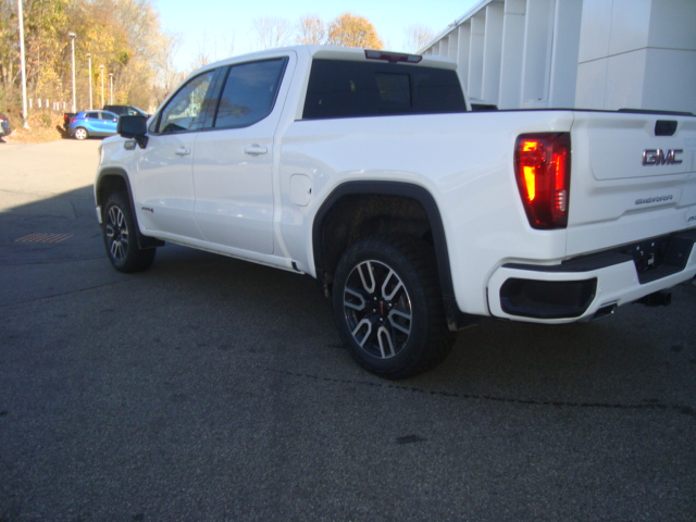 2024 GMC Sierra 1500 Vehicle Photo in PORTSMOUTH, NH 03801-4196