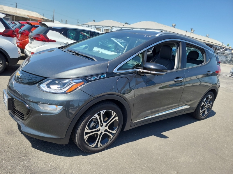 Used 2020 Chevrolet Bolt EV Premier with VIN 1G1FZ6S04L4147430 for sale in Ponderay, ID