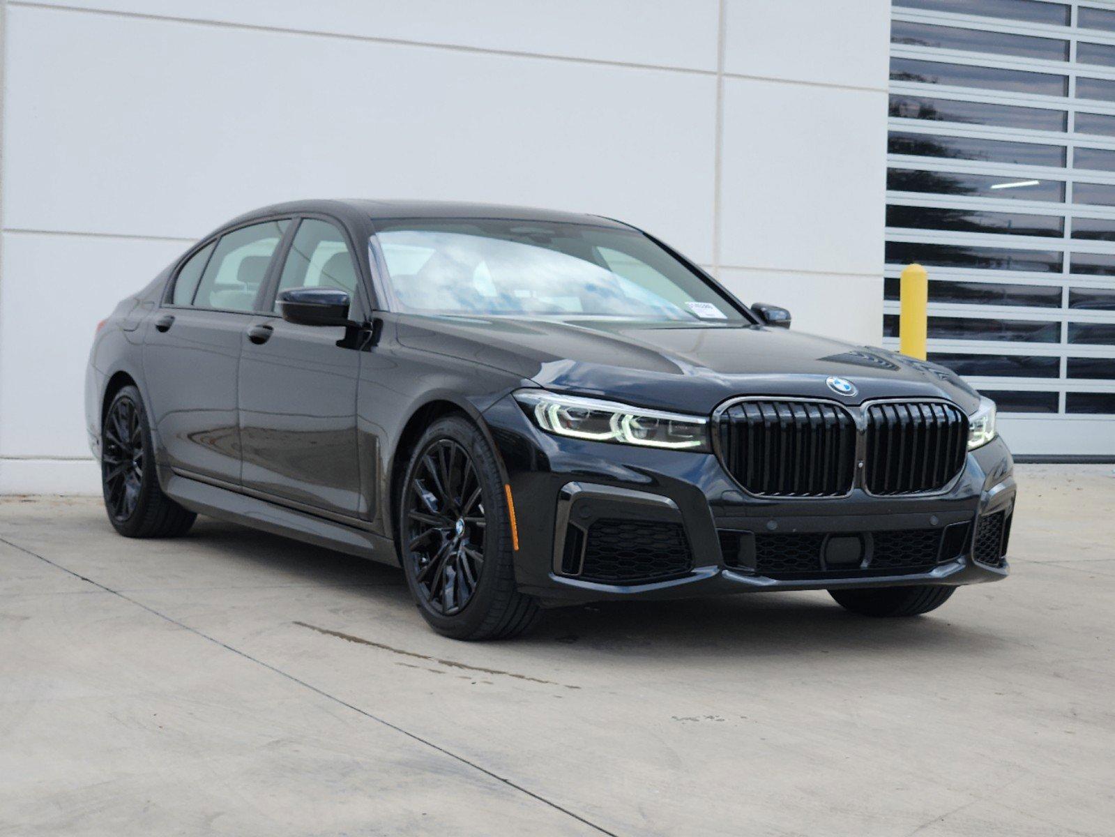 2022 BMW 750i xDrive Vehicle Photo in PLANO, TX 75024