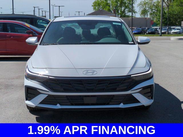 2024 Hyundai ELANTRA Vehicle Photo in Highland, IN 46322-2506