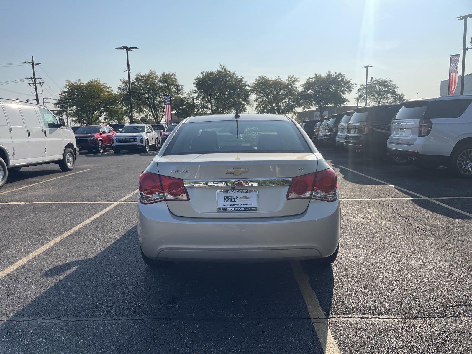 2013 Chevrolet Cruze Vehicle Photo in Plainfield, IL 60586