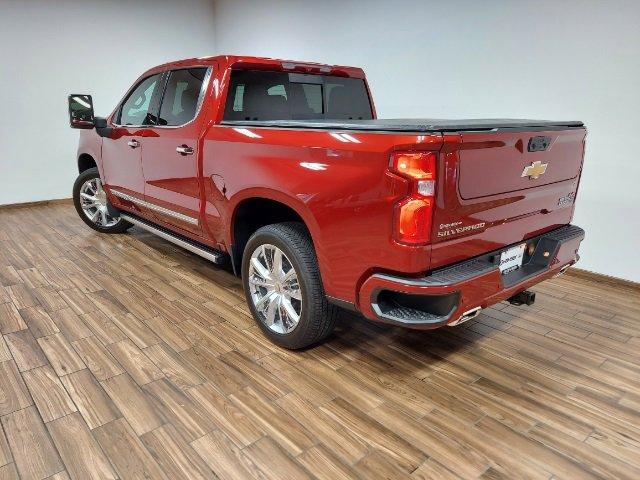 2024 Chevrolet Silverado 1500 Vehicle Photo in SAUK CITY, WI 53583-1301