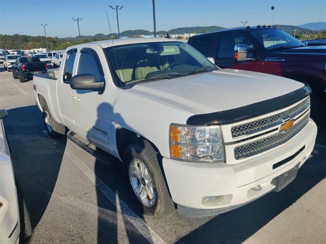 2013 Chevrolet Silverado 1500 Vehicle Photo in ALCOA, TN 37701-3235