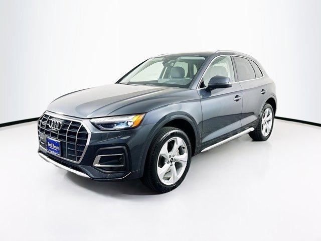 2021 Audi Q5 Vehicle Photo in Flemington, NJ 08822