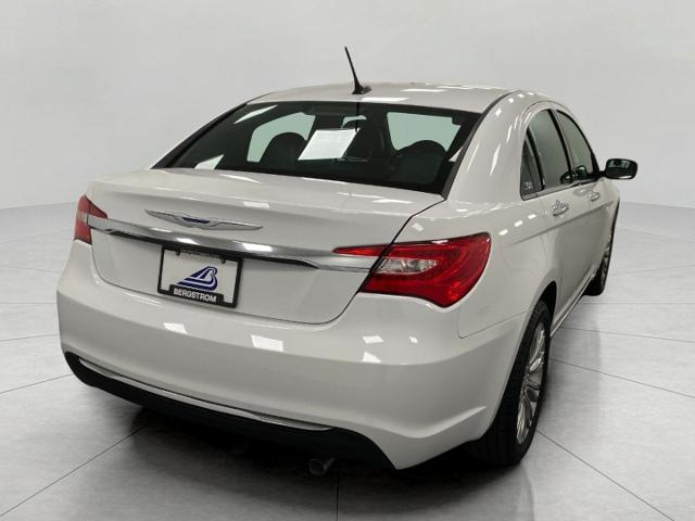 2012 Chrysler 200 Vehicle Photo in Appleton, WI 54913