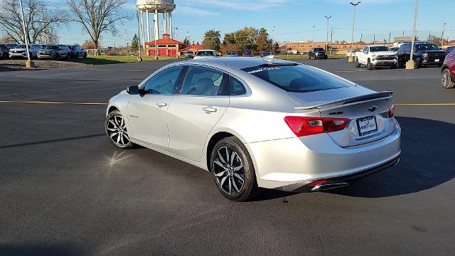 2020 Chevrolet Malibu Vehicle Photo in JOLIET, IL 60435-8135