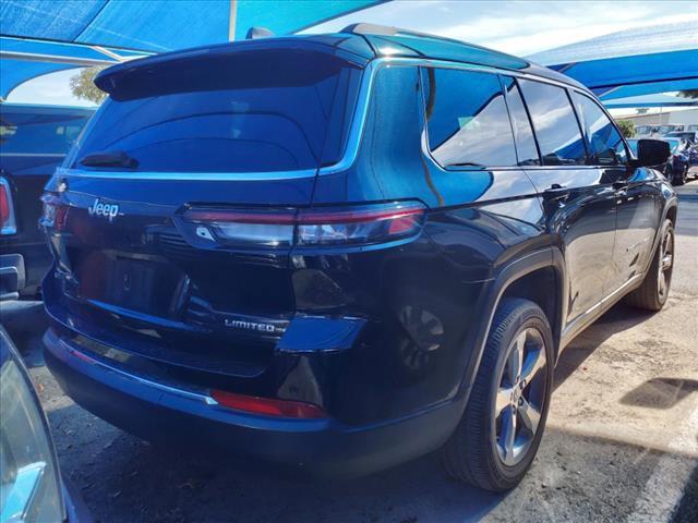 2021 Jeep Grand Cherokee L Vehicle Photo in DENTON, TX 76210-9321