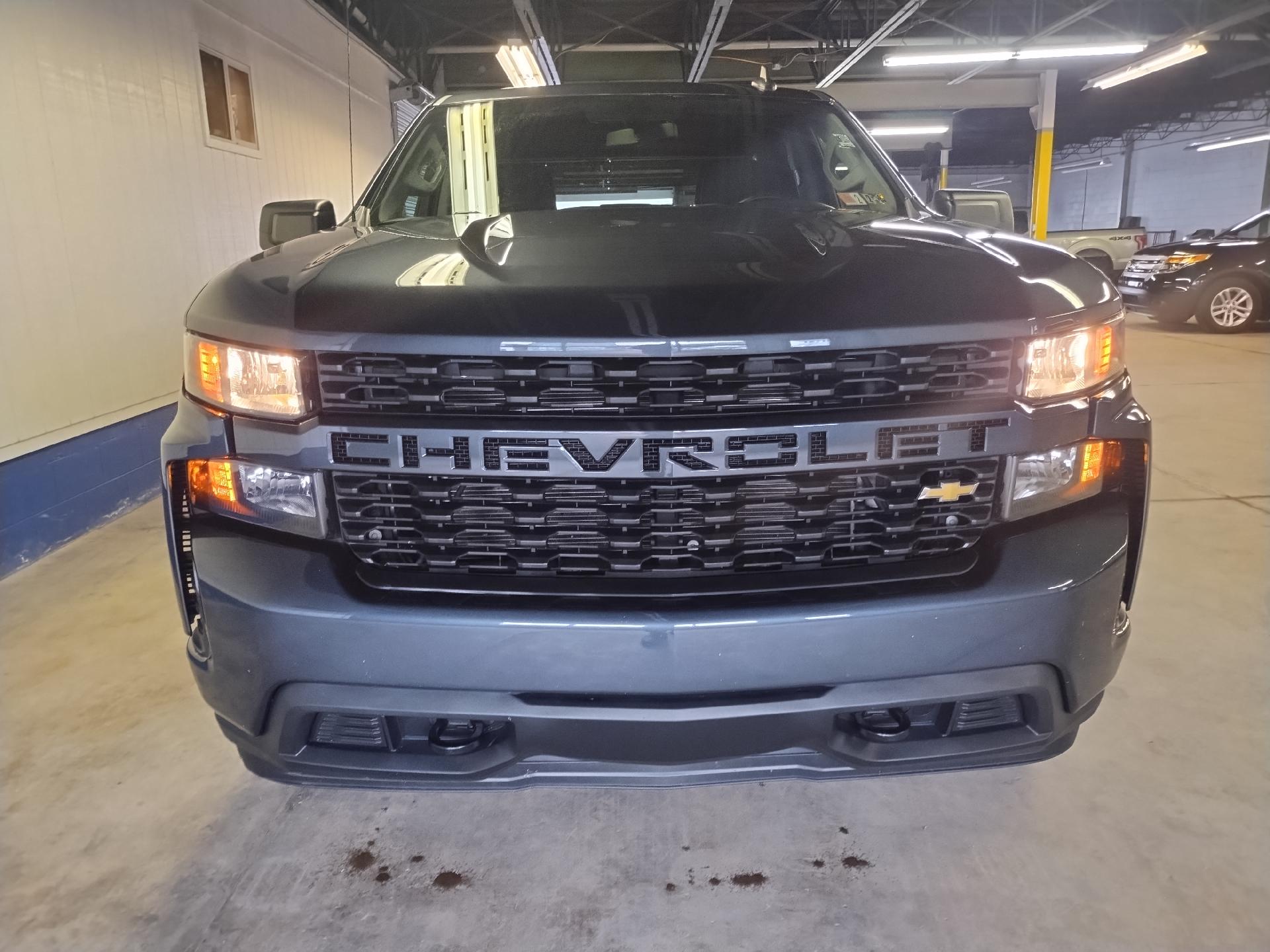 Used 2020 Chevrolet Silverado 1500 Custom with VIN 1GCRYBEF0LZ195624 for sale in Clearfield, PA