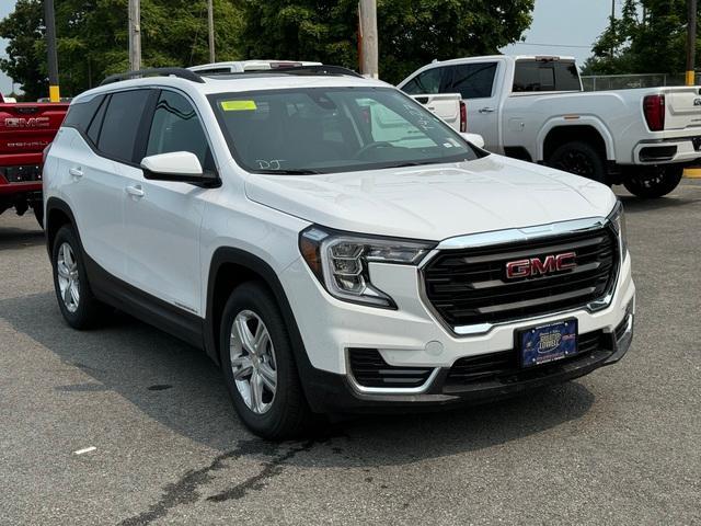 2024 GMC Terrain Vehicle Photo in LOWELL, MA 01852-4336