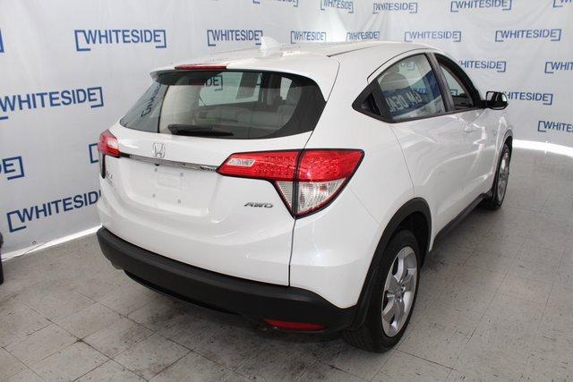 2022 Honda HR-V Vehicle Photo in SAINT CLAIRSVILLE, OH 43950-8512