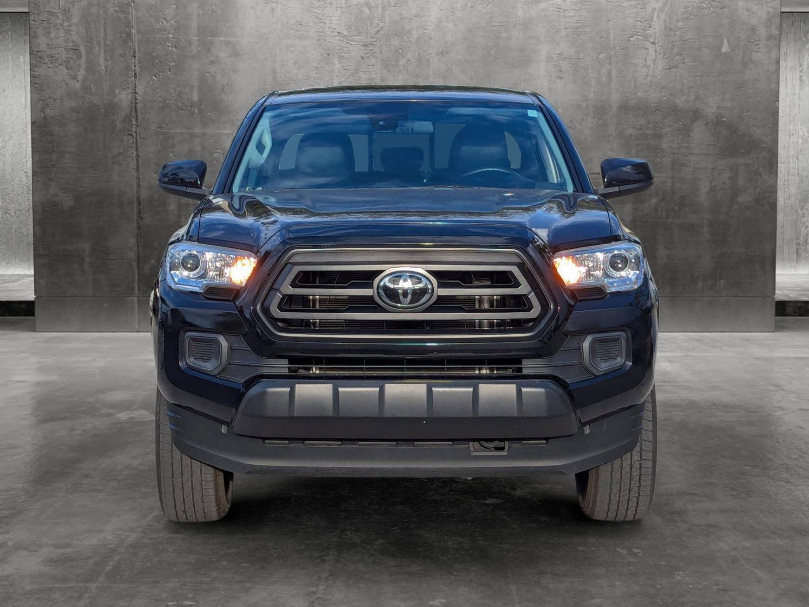 2022 Toyota Tacoma 4WD Vehicle Photo in Pembroke Pines , FL 33027