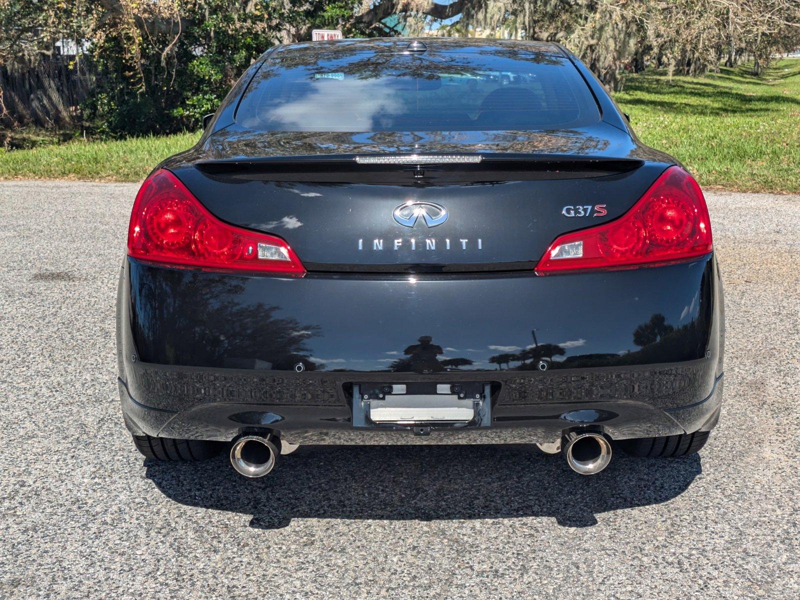 2013 INFINITI G37 Coupe Vehicle Photo in Sarasota, FL 34231