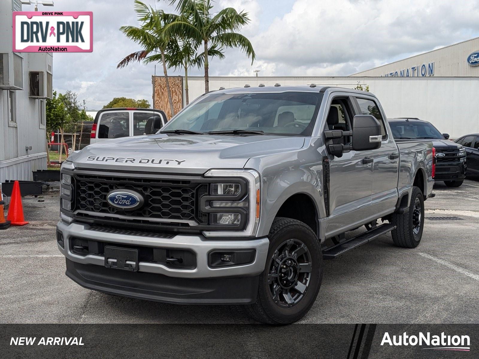 2023 Ford Super Duty F-250 SRW Vehicle Photo in Miami, FL 33015