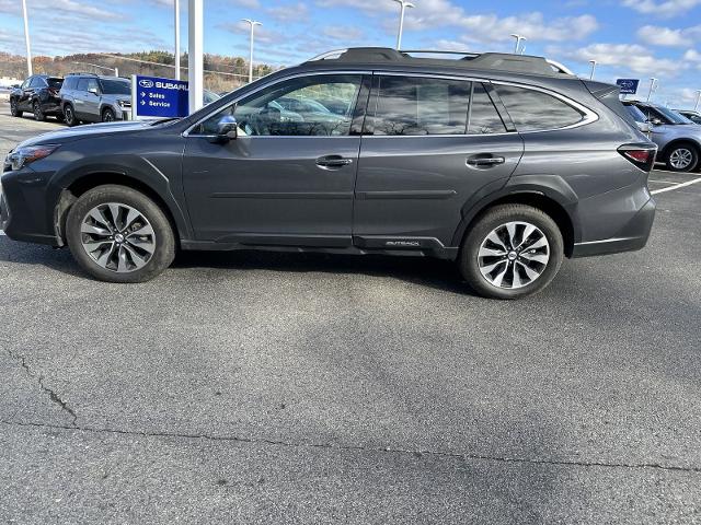 2024 Subaru Outback Vehicle Photo in INDIANA, PA 15701-1897