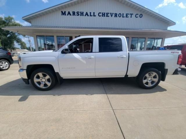 Used 2018 Chevrolet Silverado 1500 LT with VIN 3GCUKREC5JG524194 for sale in Winchester, IL