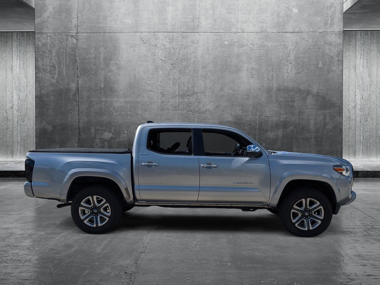 2018 Toyota Tacoma Vehicle Photo in Davie, FL 33331