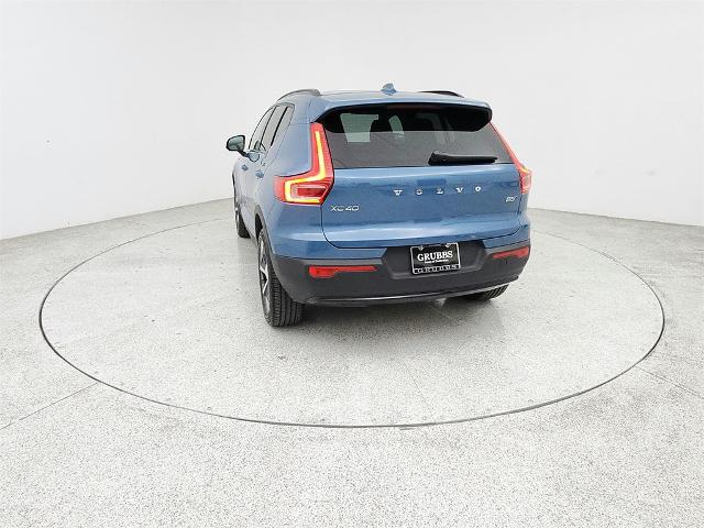 2024 Volvo XC40 Vehicle Photo in Grapevine, TX 76051