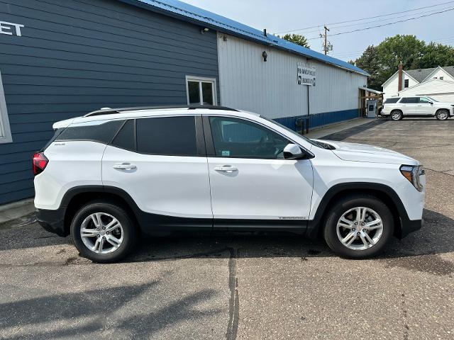 Used 2022 GMC Terrain SLE with VIN 3GKALTEVXNL246005 for sale in Colfax, WI