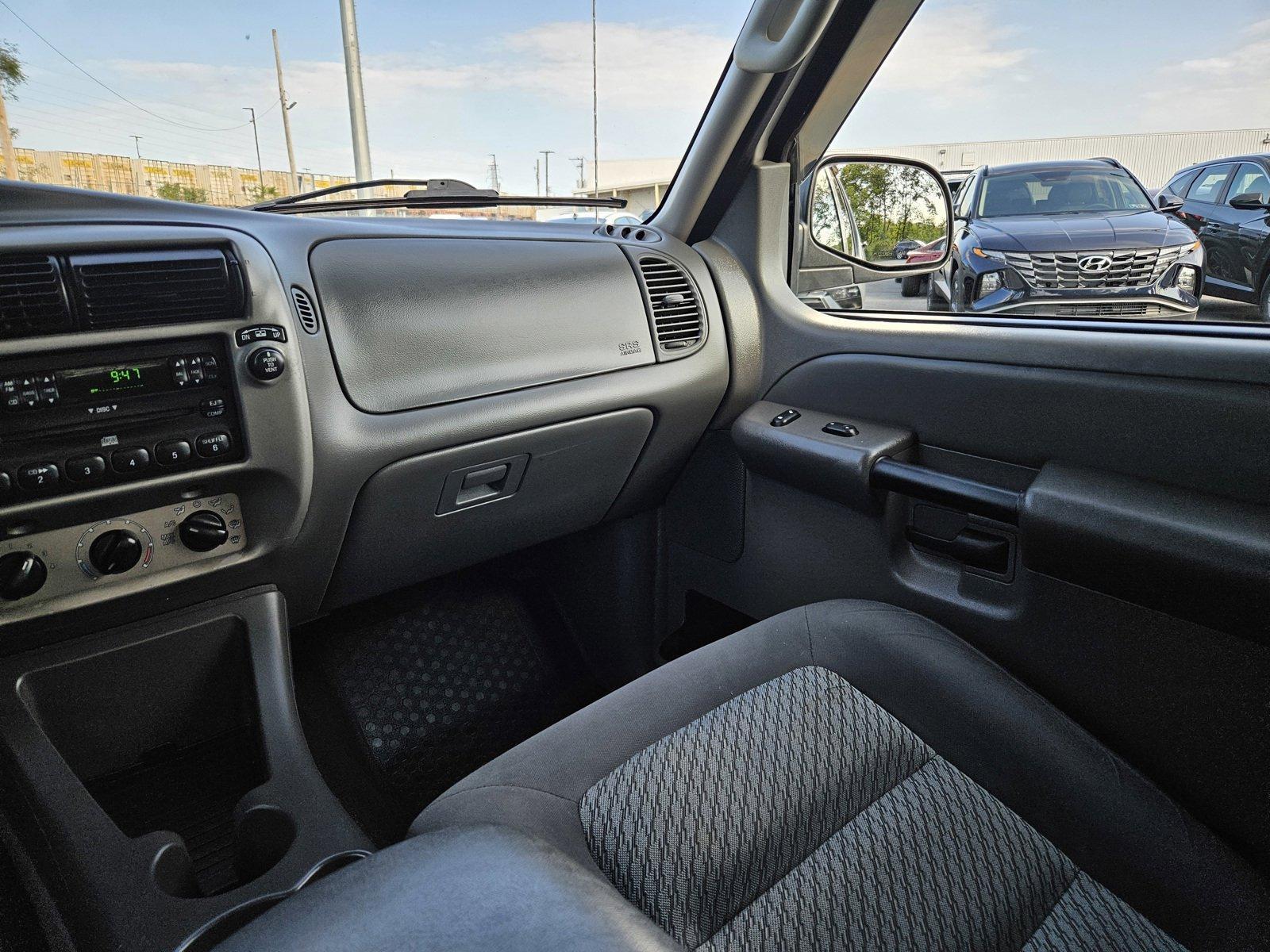 2004 Ford Explorer Sport Trac Vehicle Photo in Harrisburg, PA 17111