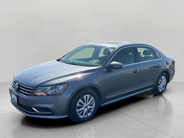 2017 Volkswagen Passat Vehicle Photo in Oshkosh, WI 54904