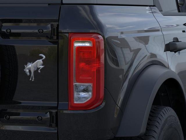 2024 Ford Bronco Vehicle Photo in Weatherford, TX 76087-8771