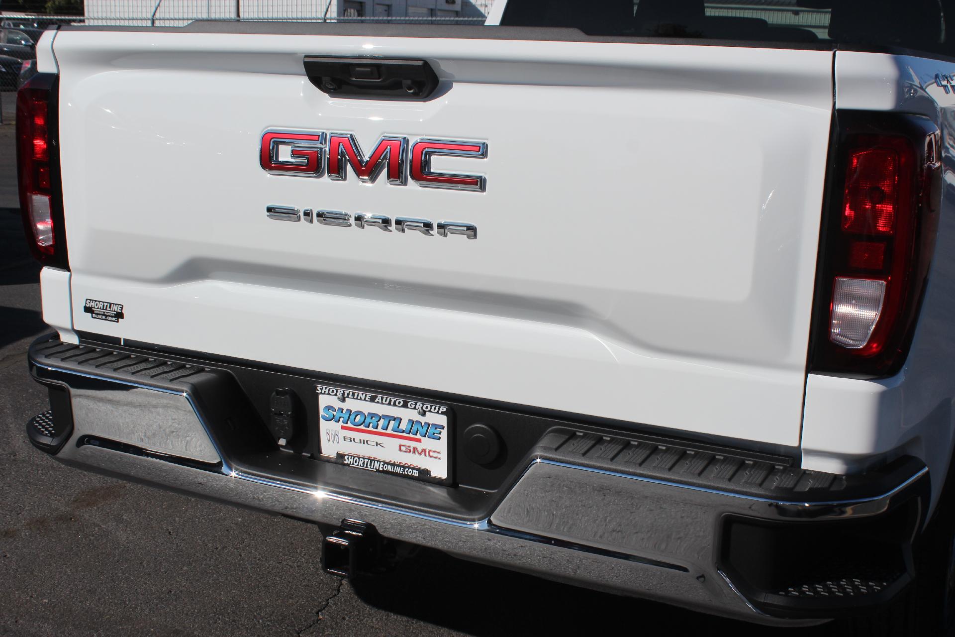 2025 GMC Sierra 1500 Vehicle Photo in AURORA, CO 80012-4011